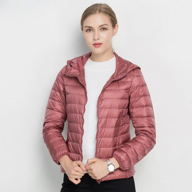 Autumn Doudoune Femme Légère – Veste Mi-Saison avec Capuche & Confort Quotidien