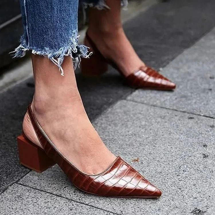 Décolleté da donna Jacinta - Eleganti e comode scarpe col tacco classiche per il lavoro e le occasioni formali