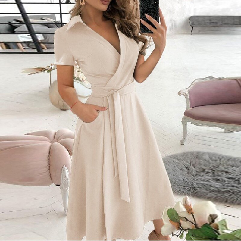 Abito elegante da donna Ella - Abito in cotone con vita aderente e stile classico versatile