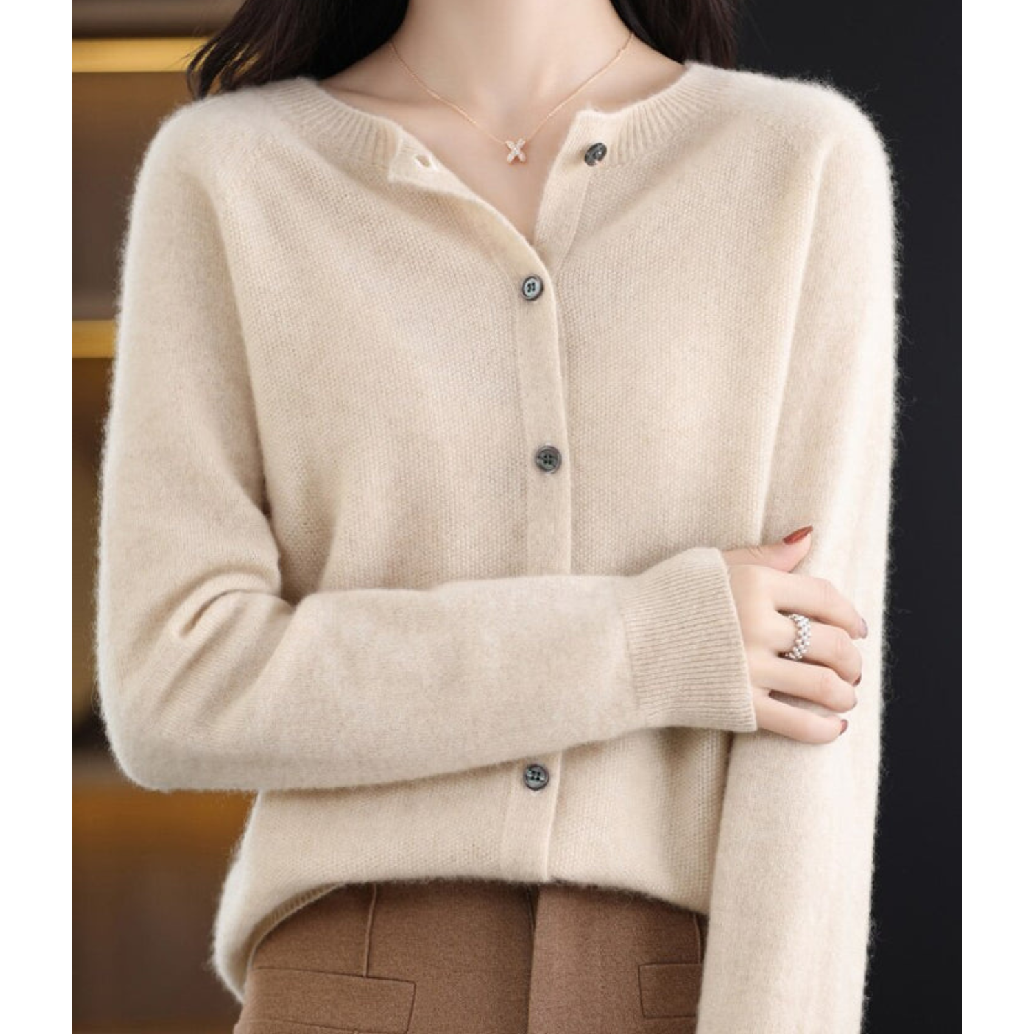 Mercy Cardigan Donna – Elegante Cardigan Girocollo in Morbida Lana Merino e Cashmere