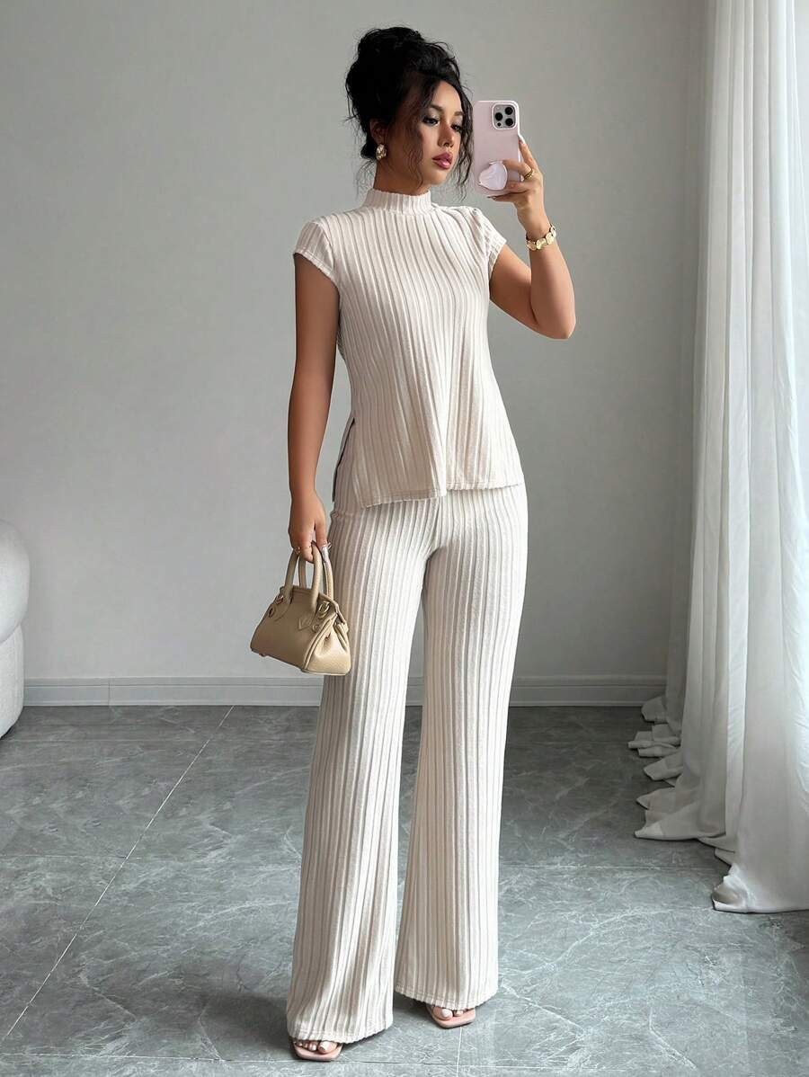 Remi Ensemble Femme – Ensemble Côtelé Deux Pièces Chic avec Haut Ajusté & Pantalon Moderne