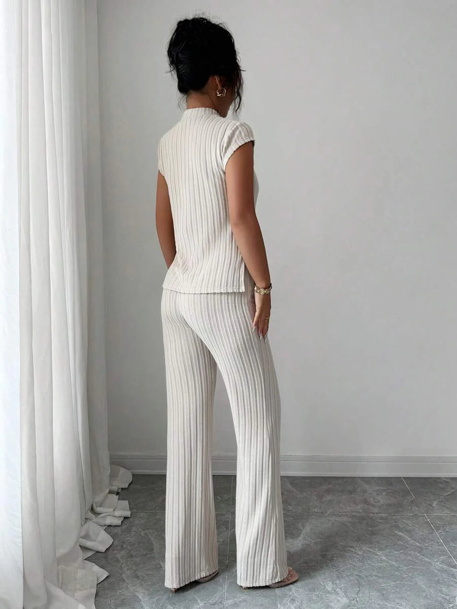 Remi Ensemble Femme – Ensemble Côtelé Deux Pièces Chic avec Haut Ajusté & Pantalon Moderne