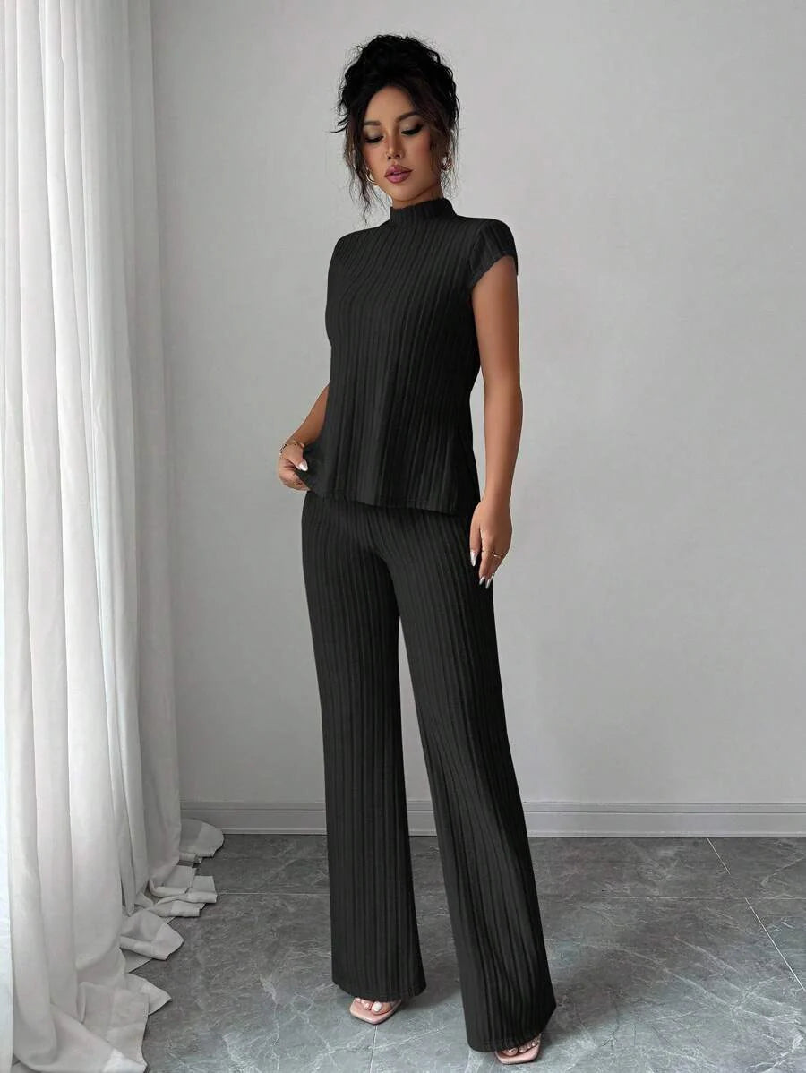 Remi Ensemble Femme – Ensemble Côtelé Deux Pièces Chic avec Haut Ajusté & Pantalon Moderne