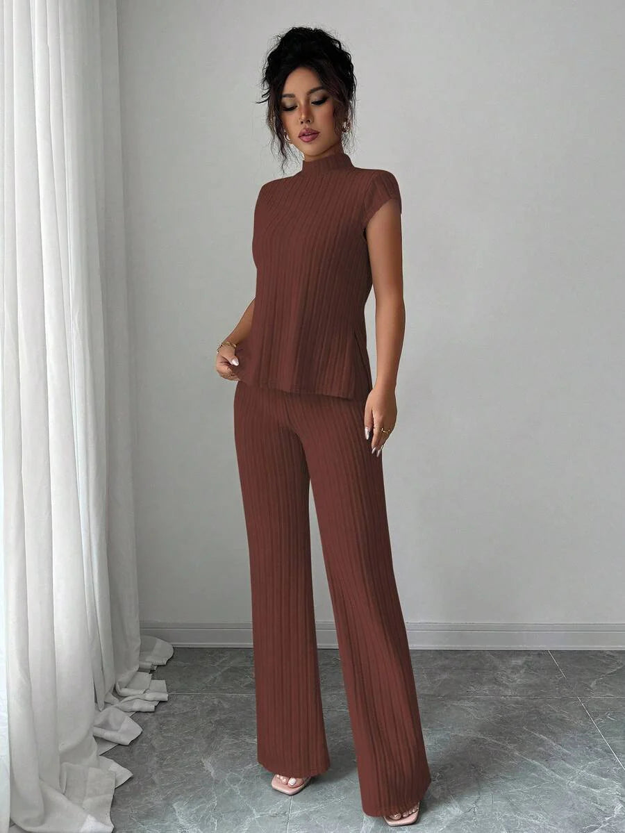 Remi Ensemble Femme – Ensemble Côtelé Deux Pièces Chic avec Haut Ajusté & Pantalon Moderne