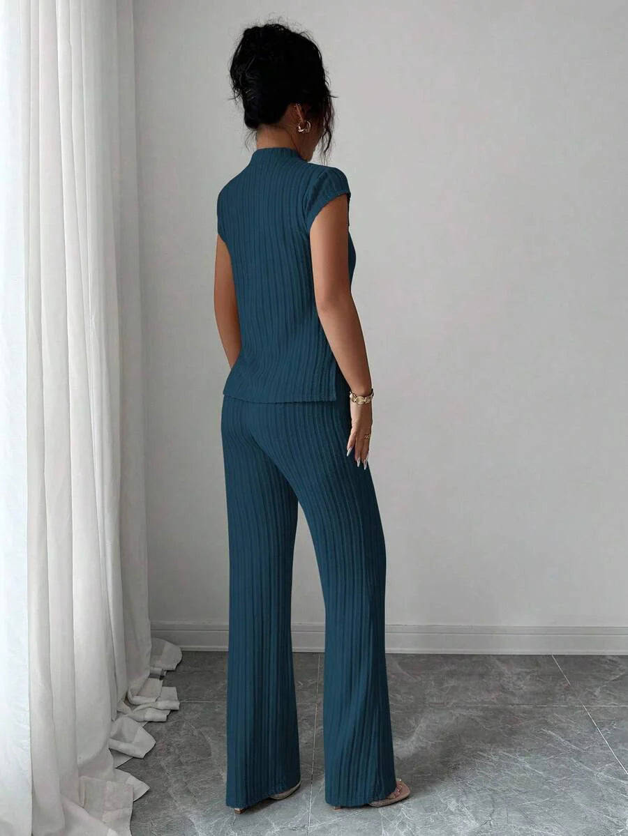 Remi Ensemble Femme – Ensemble Côtelé Deux Pièces Chic avec Haut Ajusté & Pantalon Moderne
