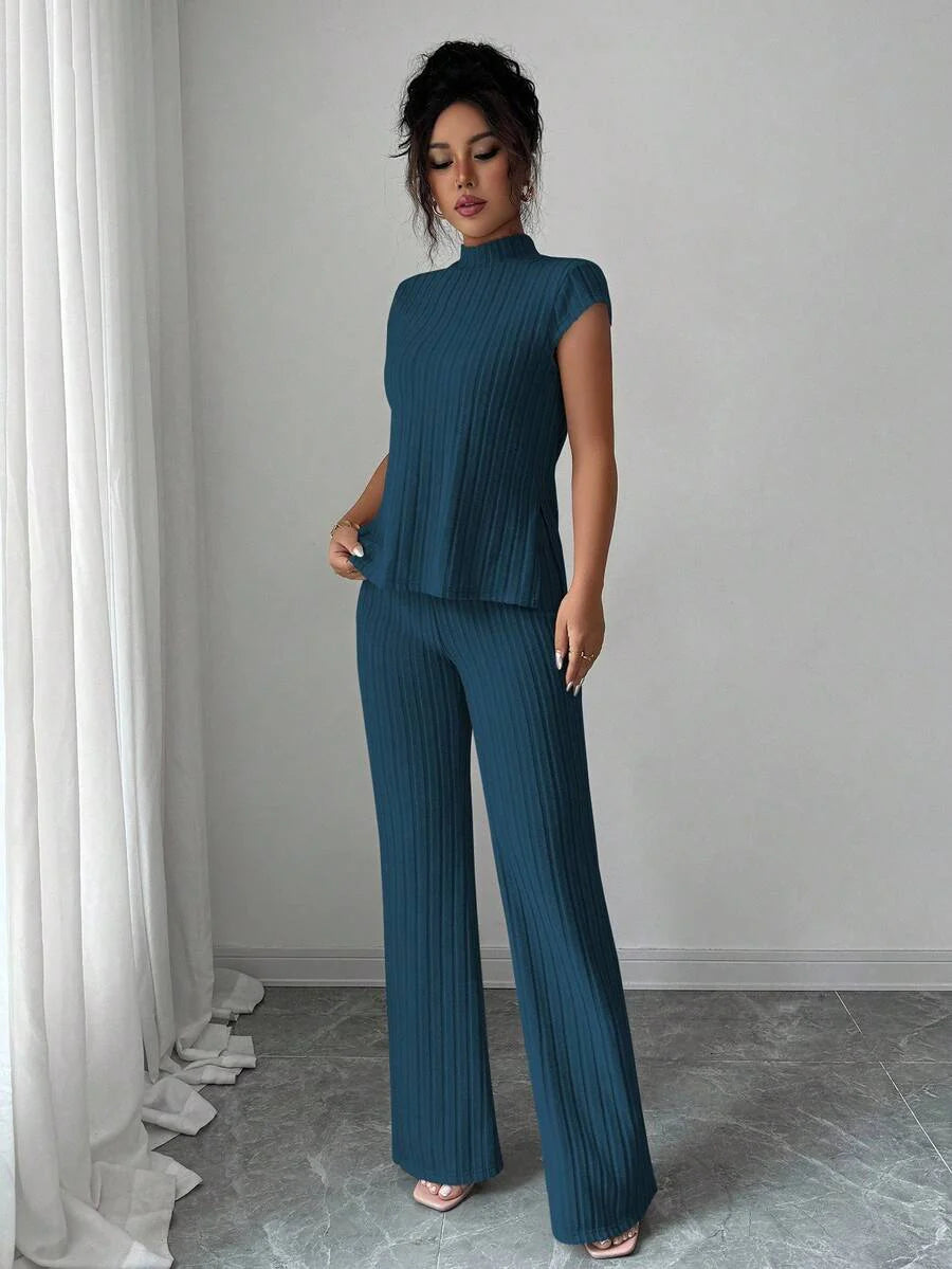 Remi Ensemble Femme – Ensemble Côtelé Deux Pièces Chic avec Haut Ajusté & Pantalon Moderne