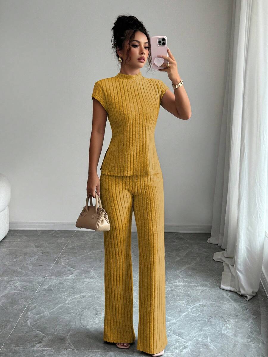 Remi Ensemble Femme – Ensemble Côtelé Deux Pièces Chic avec Haut Ajusté & Pantalon Moderne