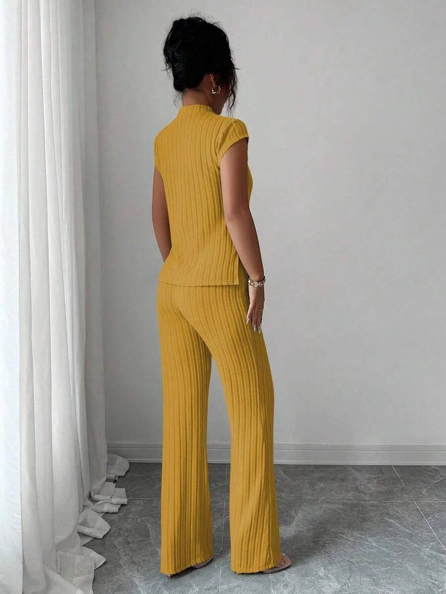 Remi Ensemble Femme – Ensemble Côtelé Deux Pièces Chic avec Haut Ajusté & Pantalon Moderne
