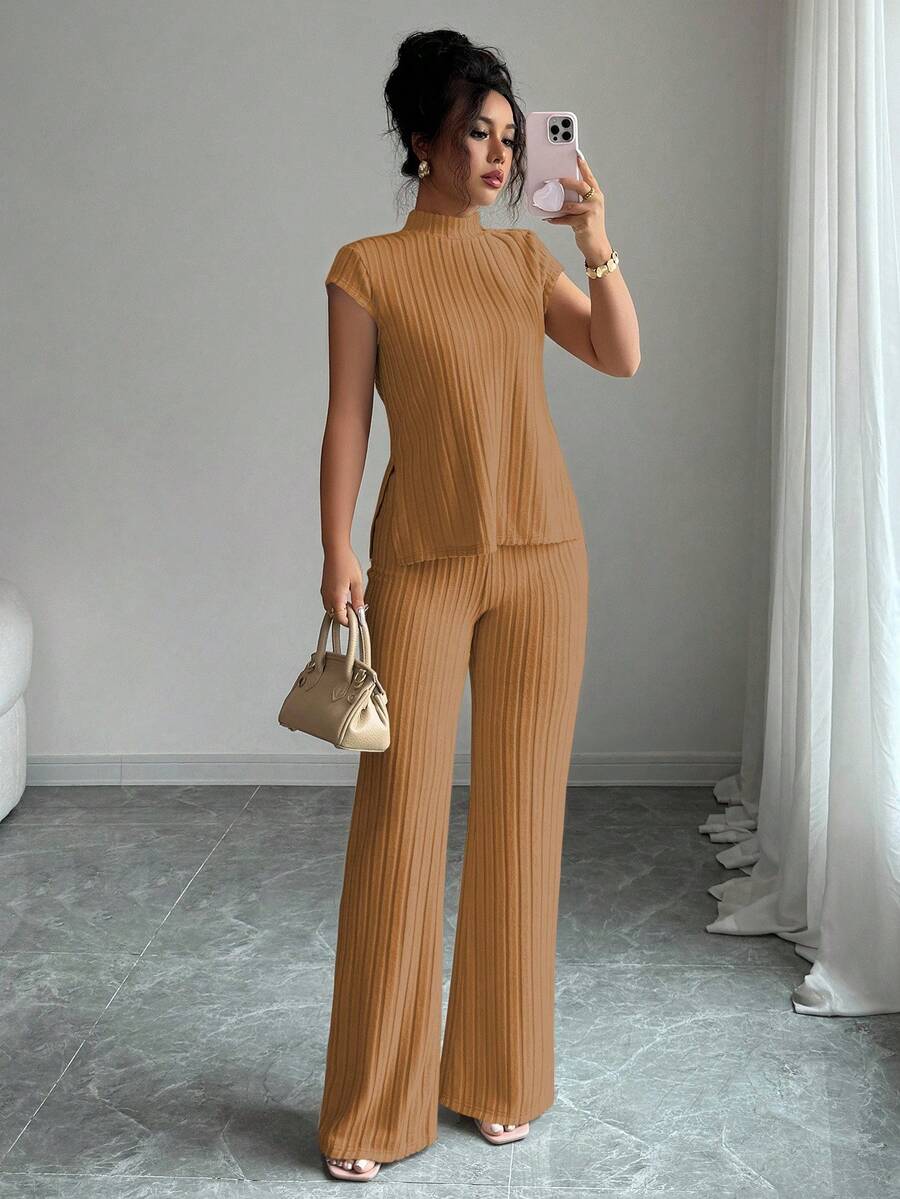 Remi Ensemble Femme – Ensemble Côtelé Deux Pièces Chic avec Haut Ajusté & Pantalon Moderne