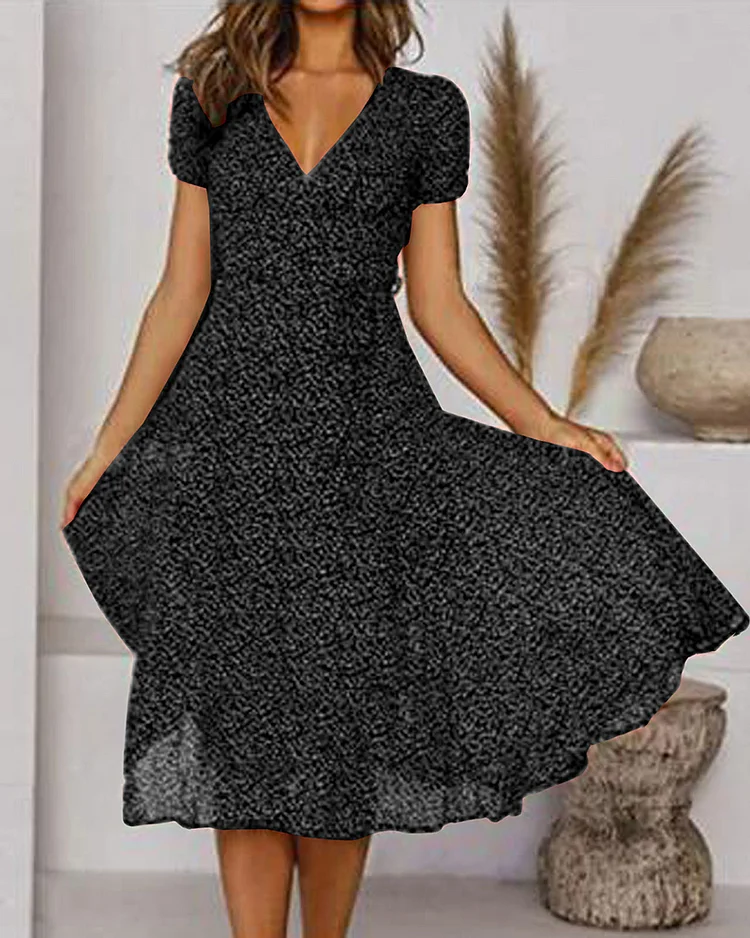 Abito in chiffon da donna Élise – Stampa floreale leggera, scollo a V e vestibilità estiva fluida