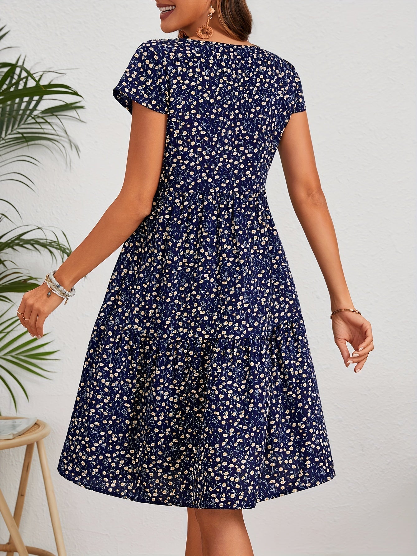 Abito estivo da donna Katie - Abito leggero in poliestere floreale con vestibilità comoda
