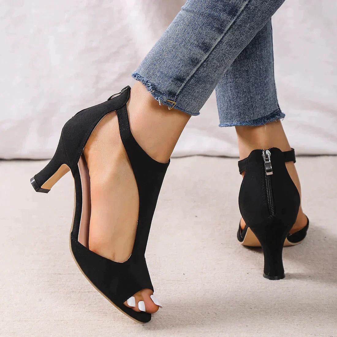 Sandali con tacco da donna Cassie - Eleganti scarpe aperte con ritagli e soletta di supporto