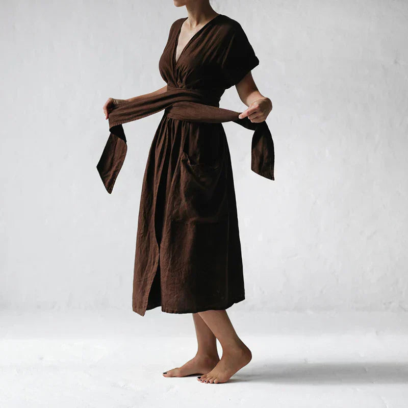 Abito in lino da donna Savannah - Abito avvolgente a maniche corte con vestibilità elegante e rilassata