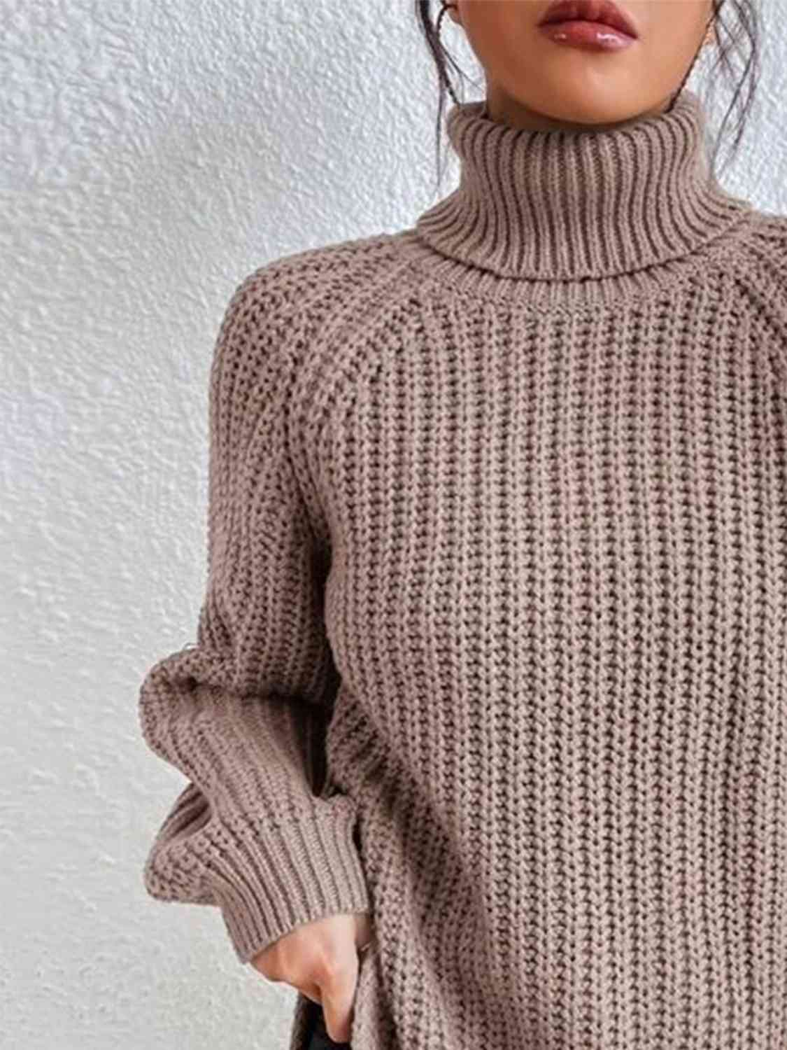 Angela Pull Femme – Pull à Col Roulé Côtelé avec Fente Latérale Chic pour Automne/Hiver Élégant
