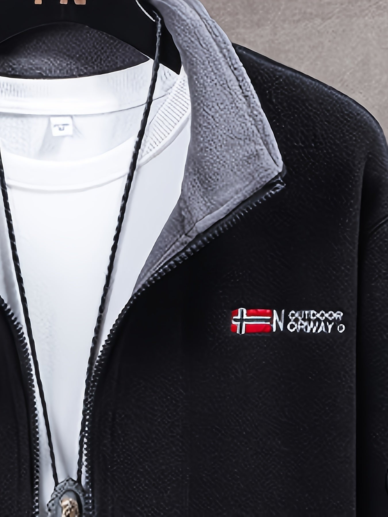 Julius Veste Polaire Outdoor Homme – Douce, Chaude & Légère avec Col Protecteur