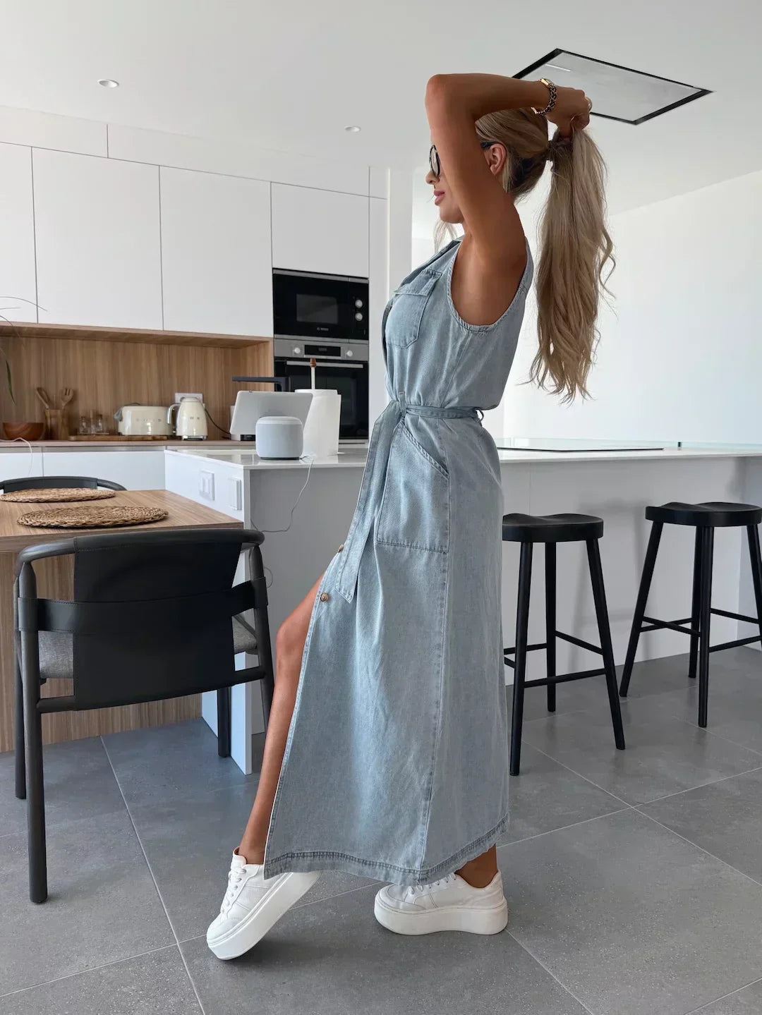 Mirella Robe Longue en Jean – Maxi Dress en Denim Souple avec Bretelles Réglables