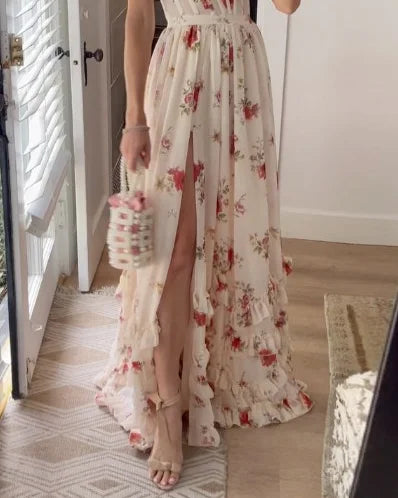 Abito da donna Dayana: elegante abito lungo con stampa floreale e vestibilità fluida, stile senza tempo