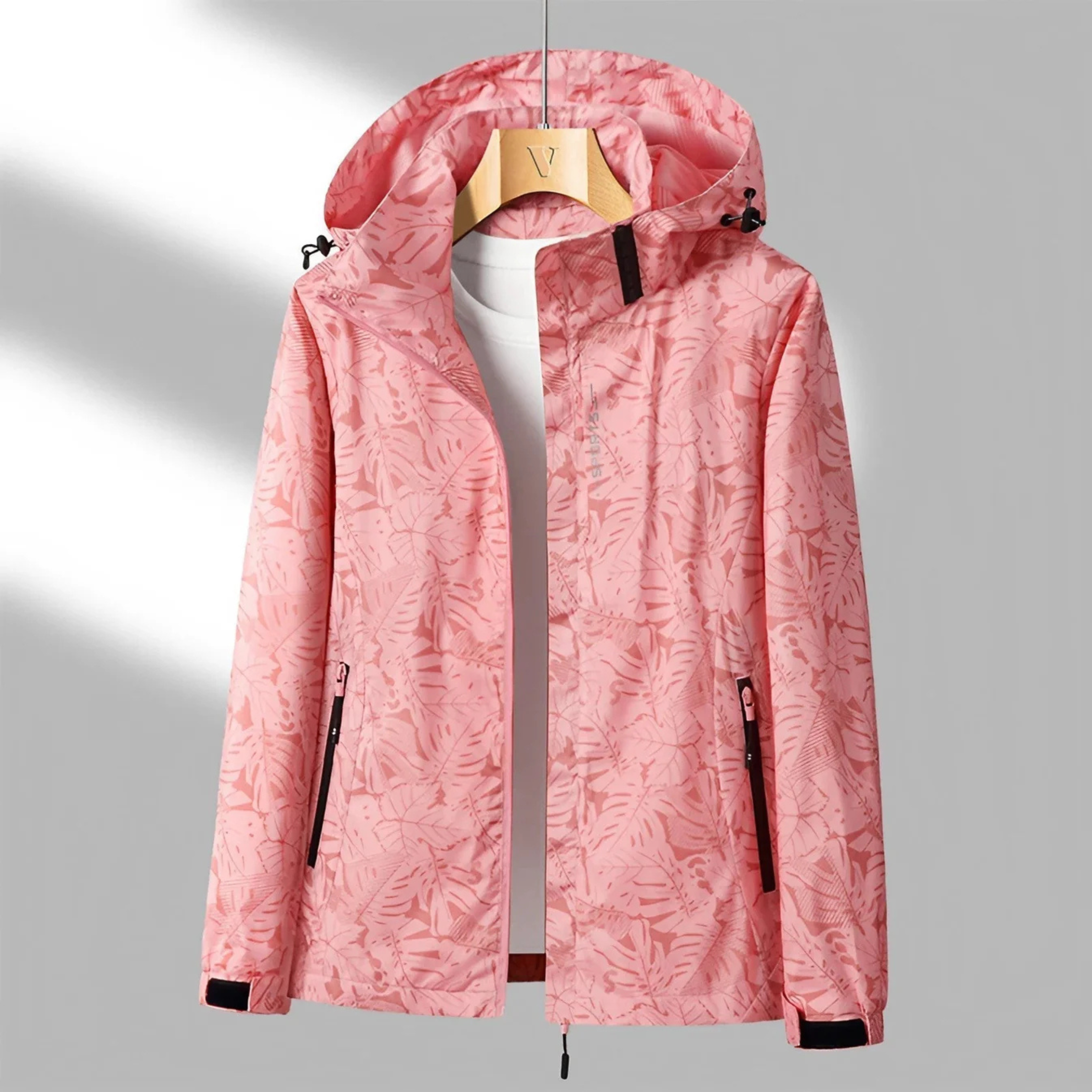 Giacca da donna Maddie: giacca leggera impermeabile e antivento con uno stile moderno e pratico