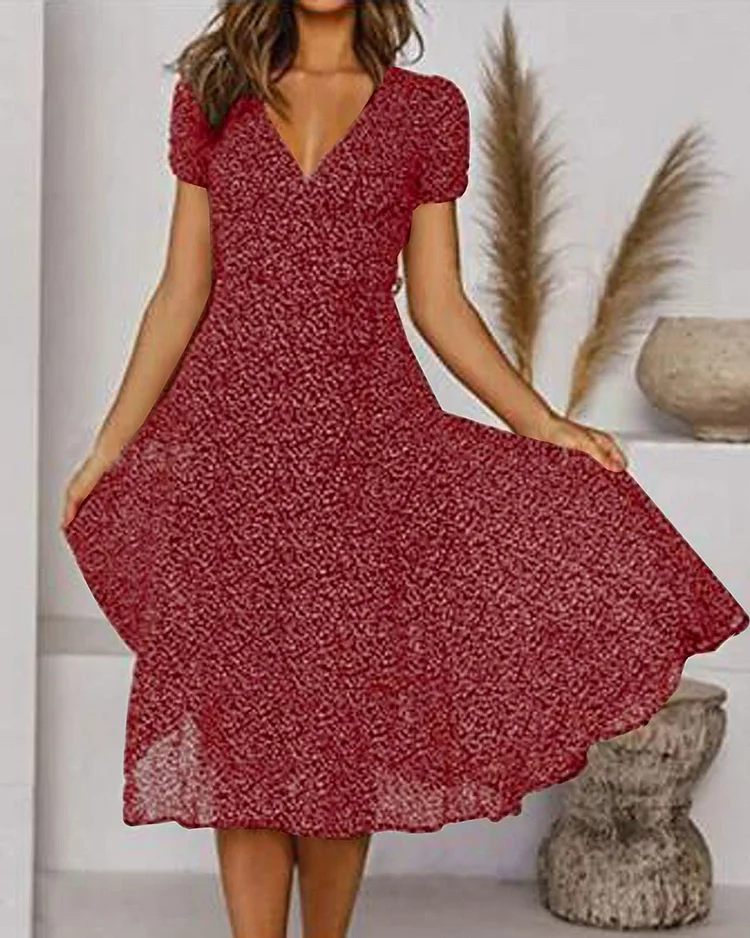 Abito in chiffon da donna Élise – Stampa floreale leggera, scollo a V e vestibilità estiva fluida