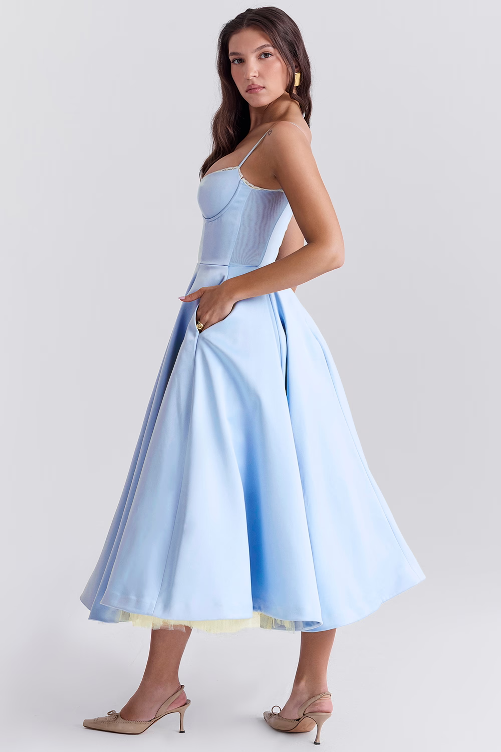 Abito midi da donna Dawn - Elegante abito in tulle con spalline regolabili e vestibilità comoda 