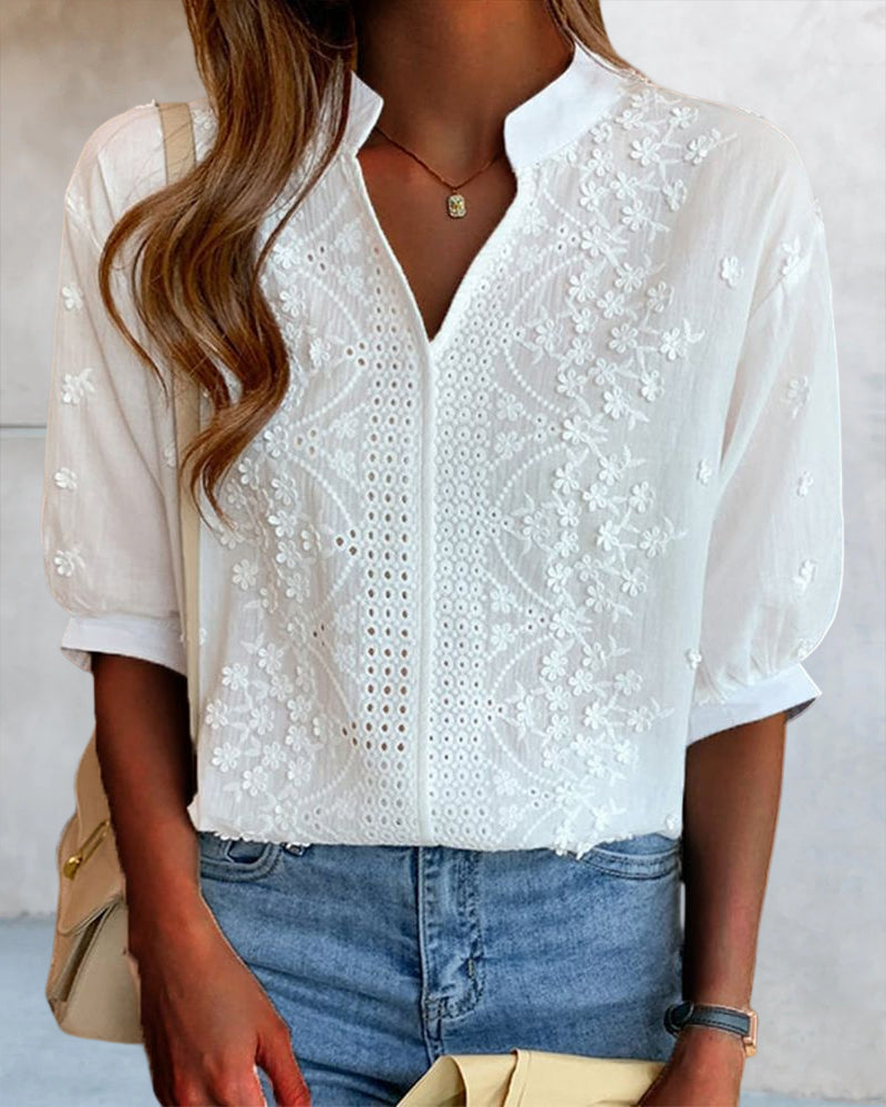 Camicetta da donna Emelia: elegante top con maniche a sbuffo e vestibilità comoda