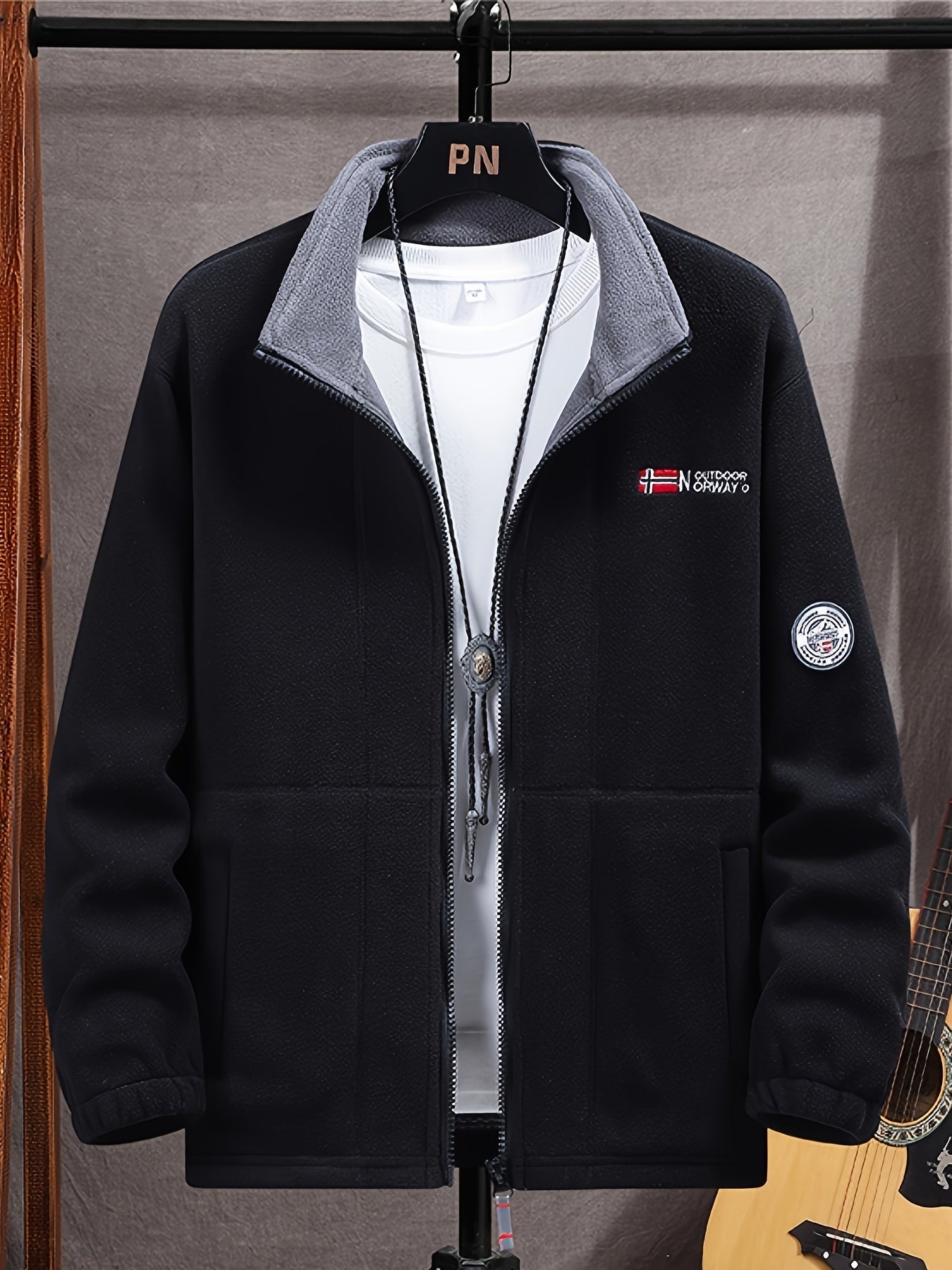 Julius Veste Polaire Outdoor Homme – Douce, Chaude & Légère avec Col Protecteur