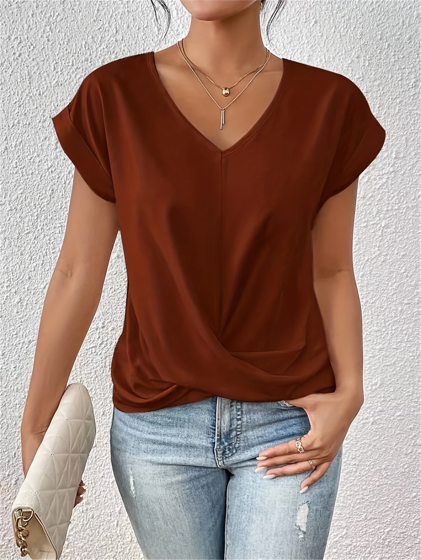 Top da donna Yasmine – Scollo a V con fiocco, drappeggio elegante e vestibilità comoda