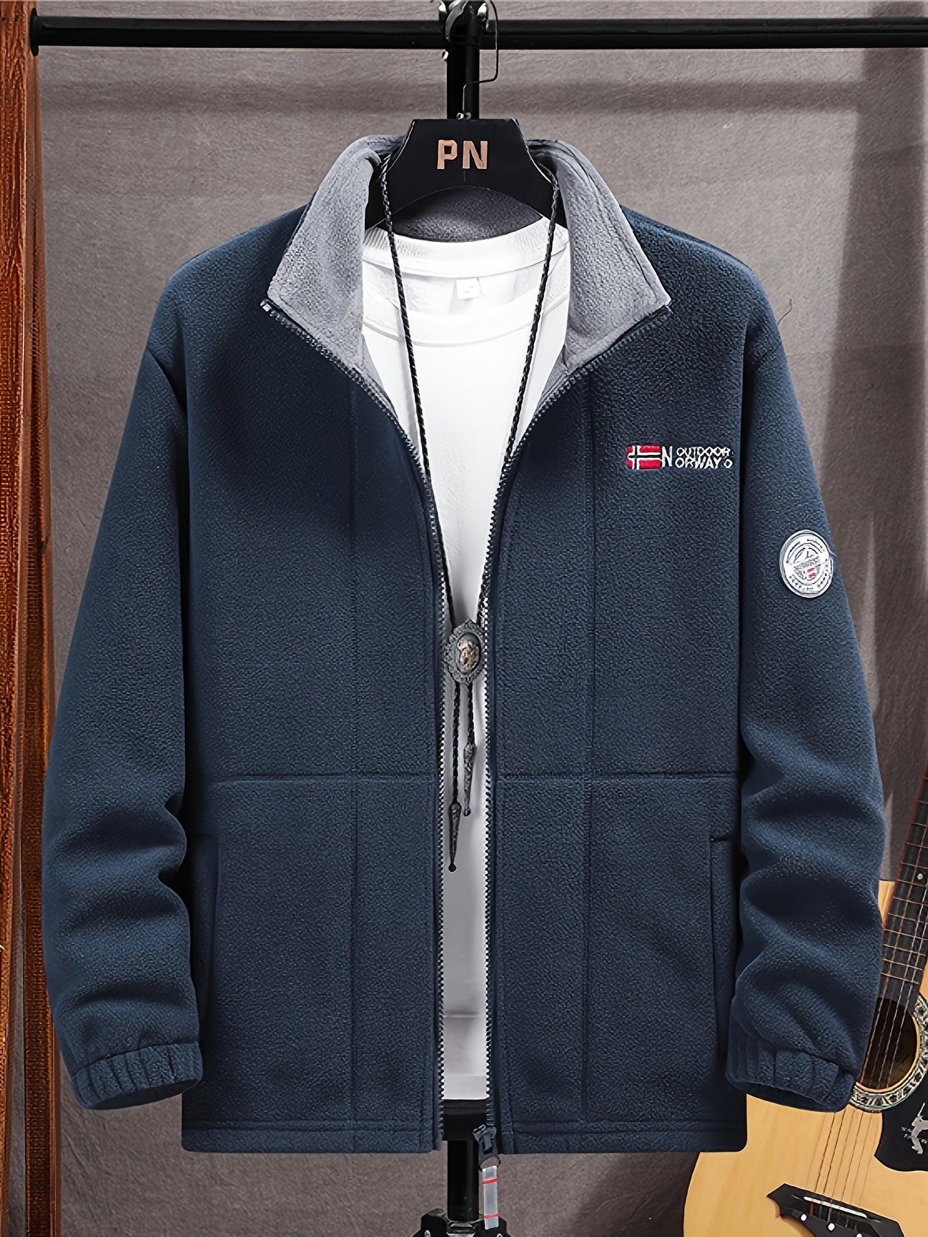 Julius Veste Polaire Outdoor Homme – Douce, Chaude & Légère avec Col Protecteur