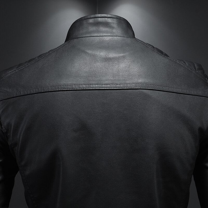 Giacca in pelle da uomo Lance: elegante, comoda, con vestibilità regolare e chiusura con cerniera