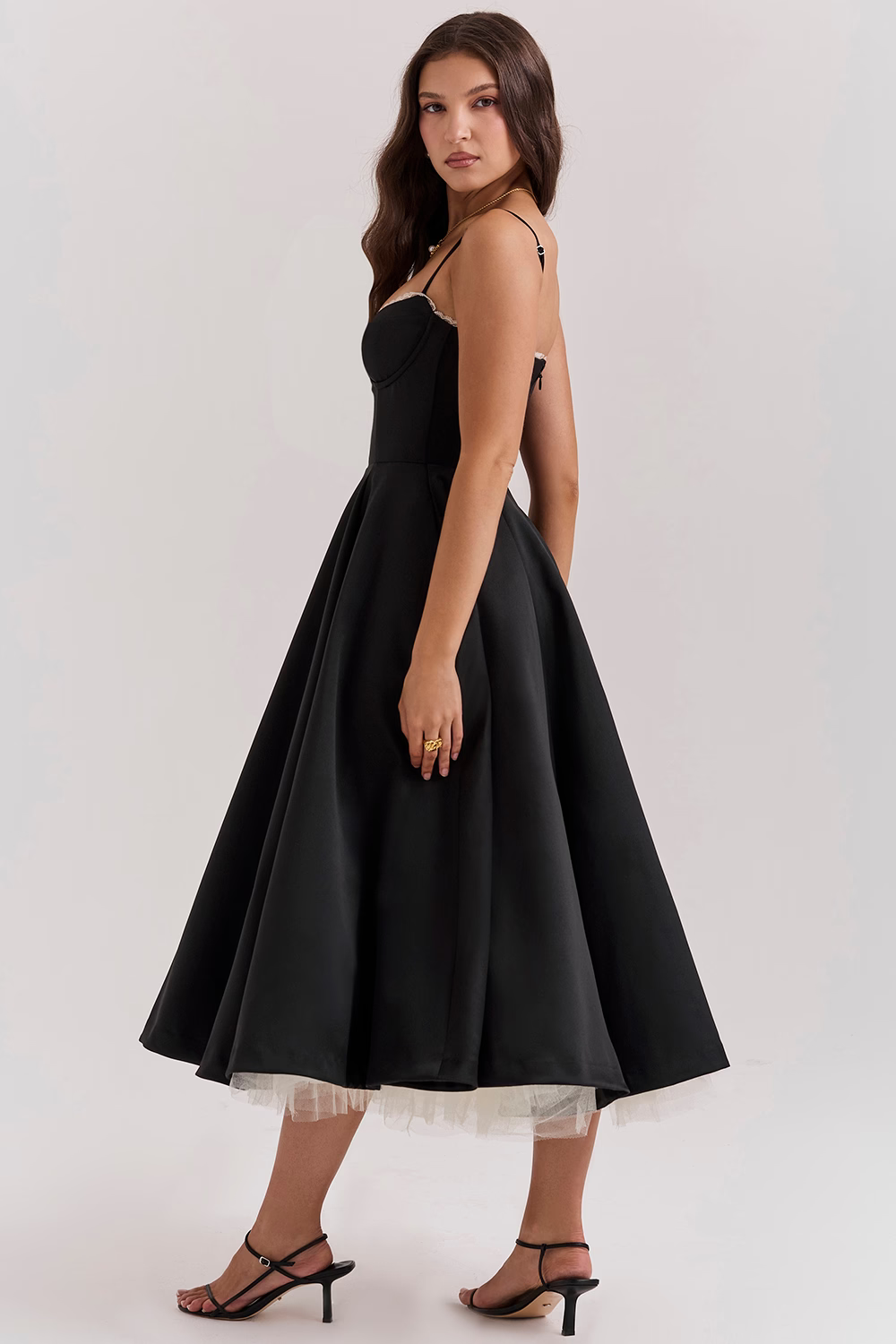 Abito midi da donna Dawn - Elegante abito in tulle con spalline regolabili e vestibilità comoda 