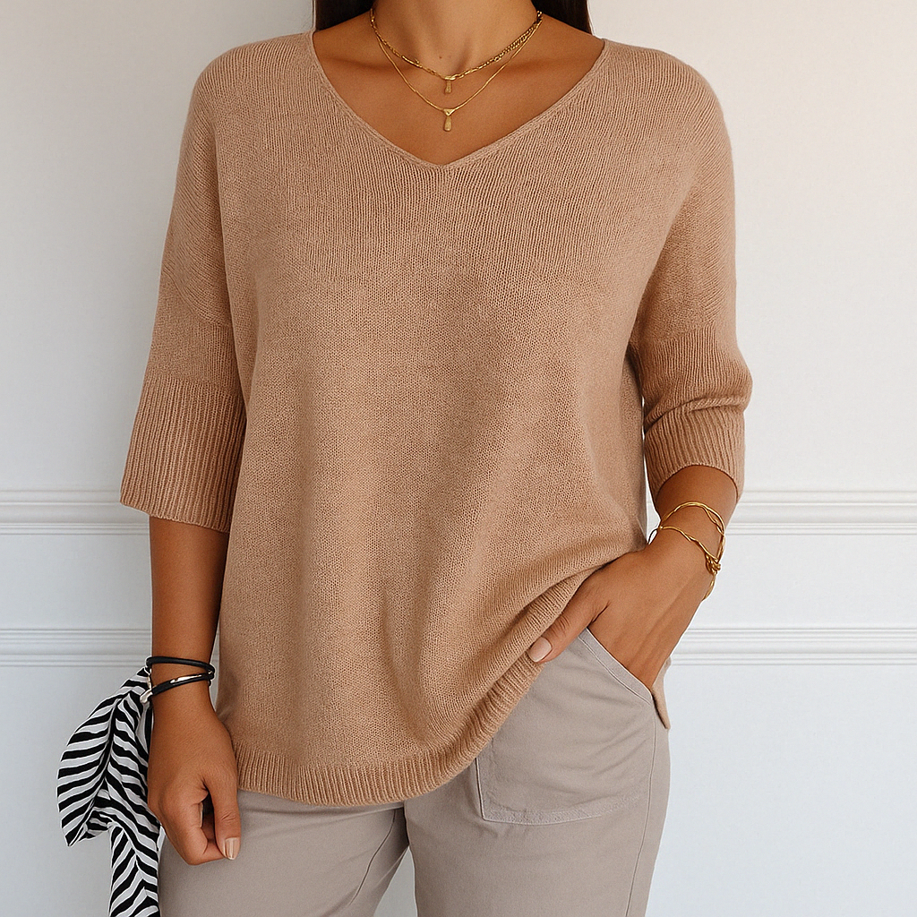 Maglione con scollo a V da donna Coraline: maglia fine, morbida ed elegante per uno stile raffinato