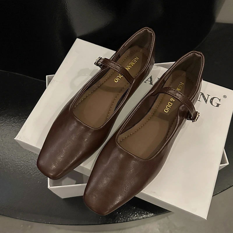Ballerine da donna Sophie - Scarpe eleganti con cinturino regolabile e design senza tempo