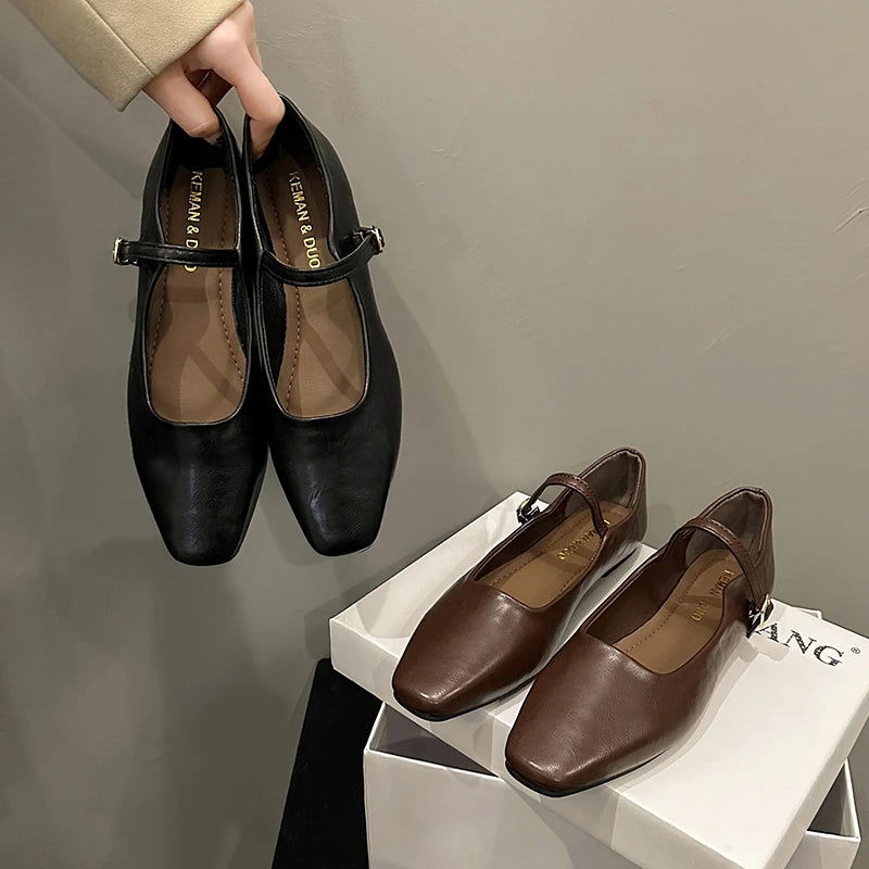 Ballerine da donna Sophie - Scarpe eleganti con cinturino regolabile e design senza tempo