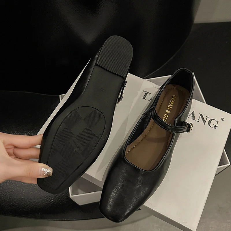 Ballerine da donna Sophie - Scarpe eleganti con cinturino regolabile e design senza tempo