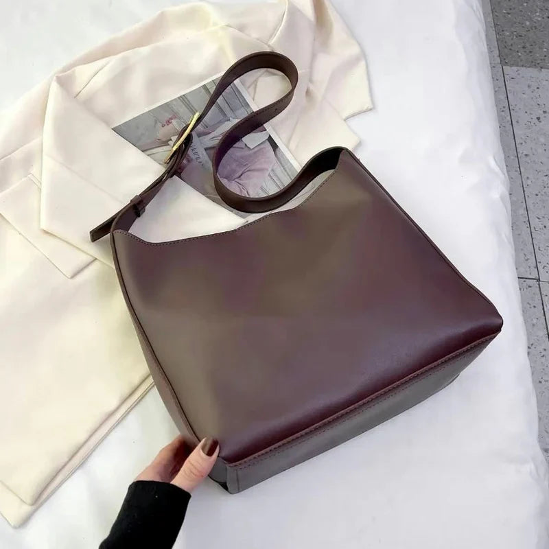 Borsa da donna Julie: borsa elegante e funzionale per l'uso quotidiano