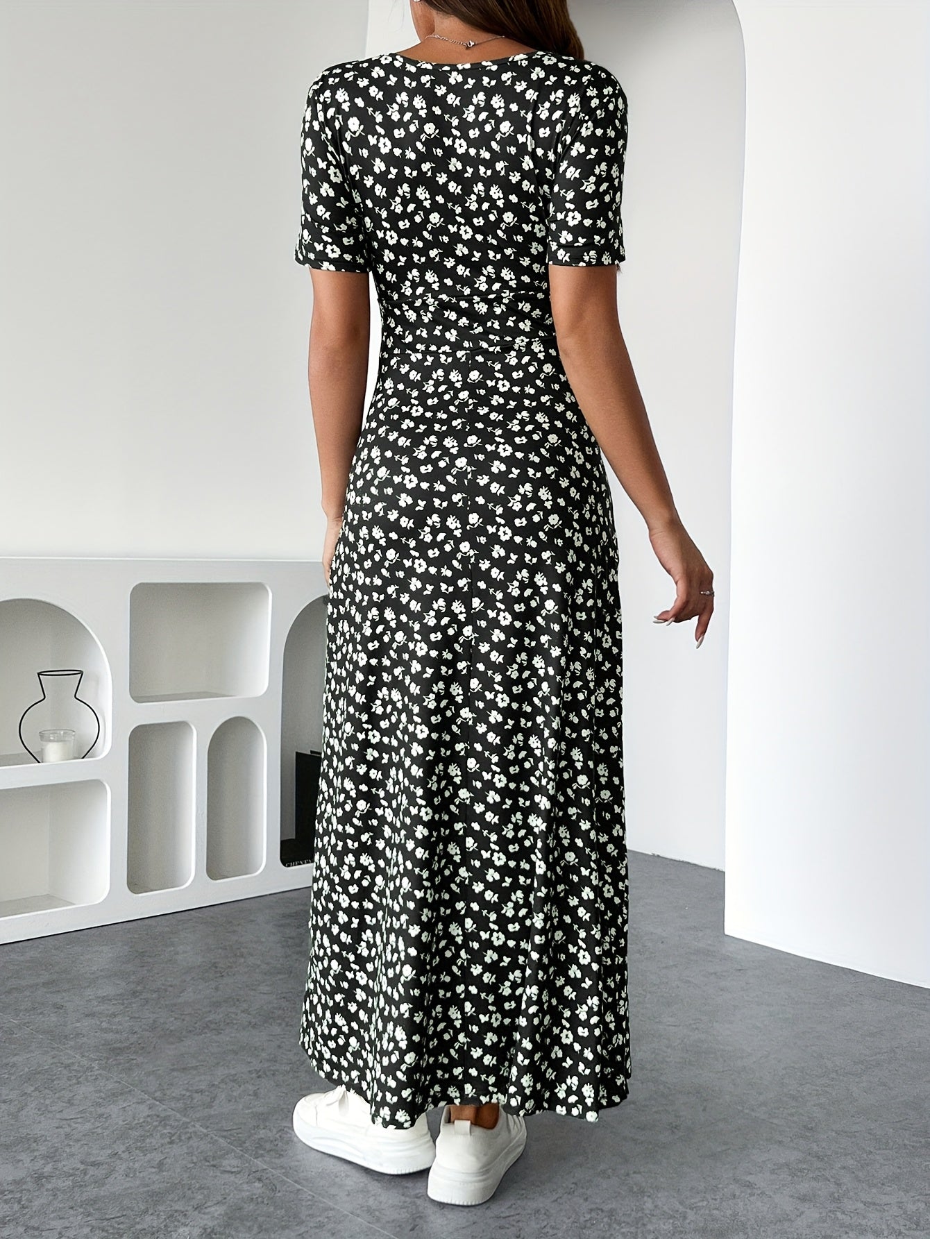 Abito lungo da donna Florezia - Abito estivo floreale elegante e fluido per un'eleganza femminile