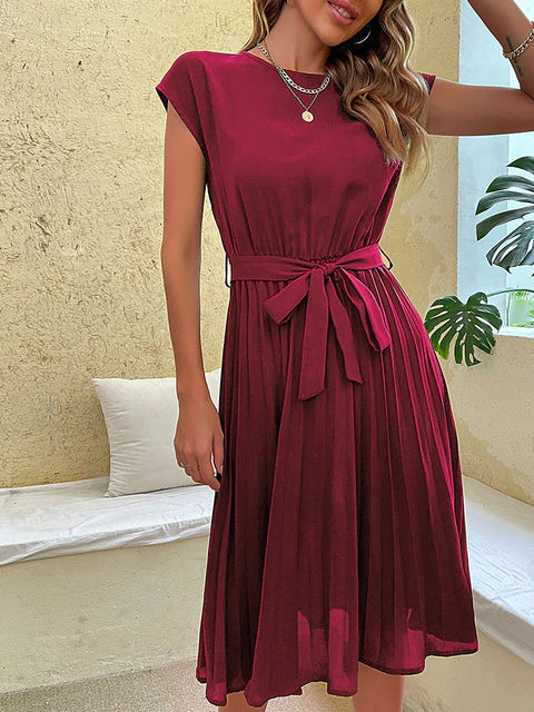 Abito estivo elegante Feline – Abito leggero e femminile con taglio fluido e dettagli raffinati