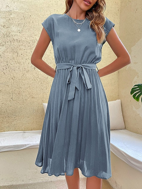 Abito estivo elegante Feline – Abito leggero e femminile con taglio fluido e dettagli raffinati