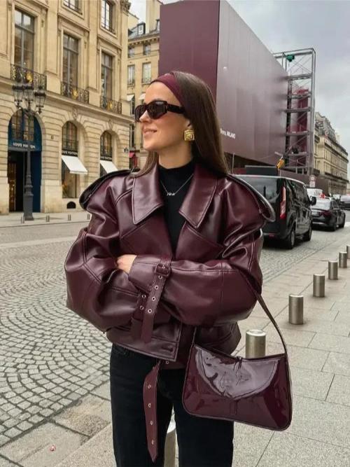 Clara Veste en Cuir Femme – Modèle Court Oversize avec Détails Structurés et Ceinture