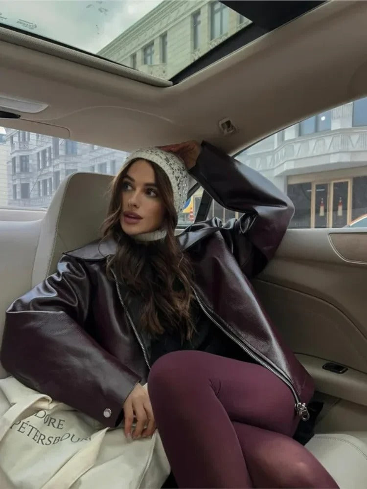 Clara Veste en Cuir Femme – Modèle Court Oversize avec Détails Structurés et Ceinture