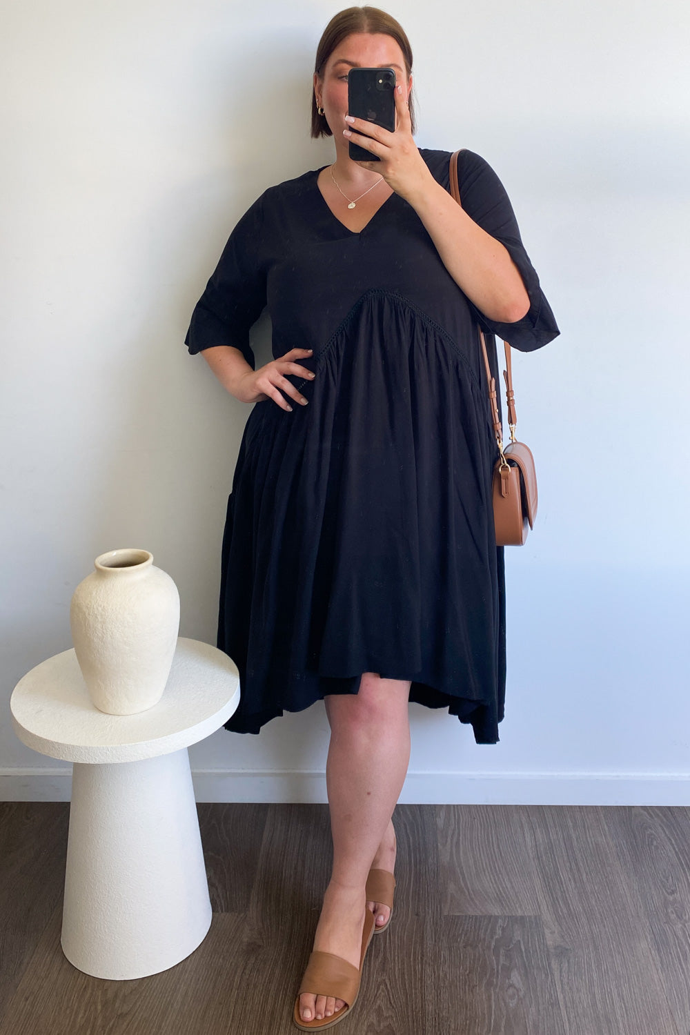 Laguna Robe Oversize Femme – Robe d'Été Aérée avec Coupe Ample & Design Minimaliste