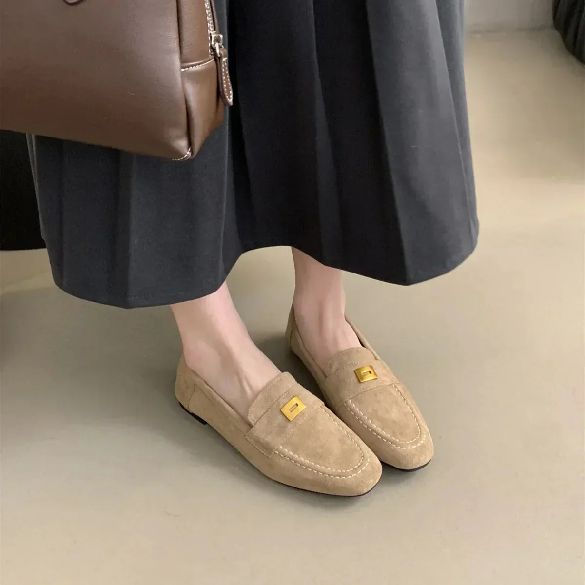 Lina Mocassins Femme – Chaussures Élégantes en Daim Léger avec Design Classique & Confort