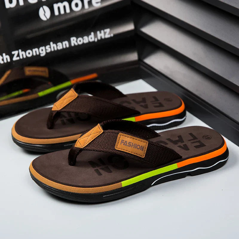 Joziah Tongs pour Hommes – Design Multicolore, Confort Coussiné et Sandales d’Été Durables