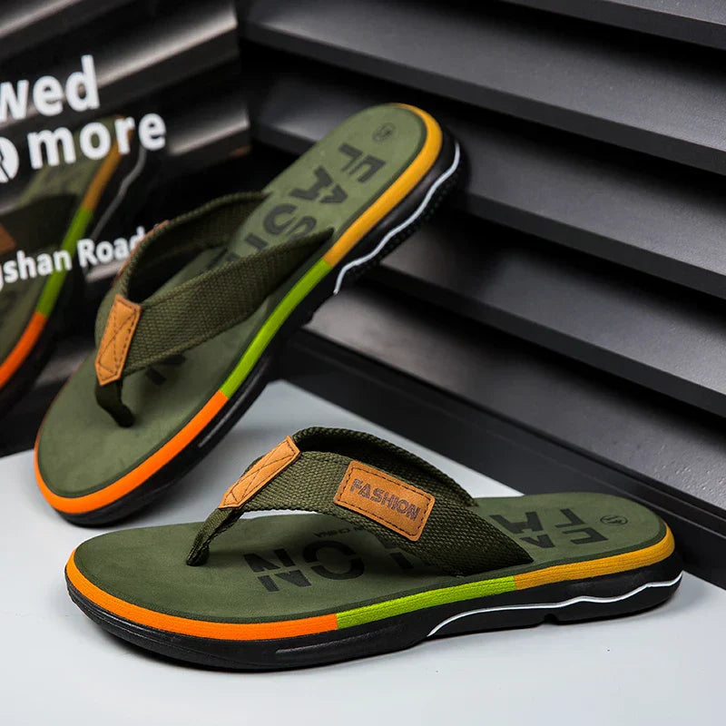 Joziah Tongs pour Hommes – Design Multicolore, Confort Coussiné et Sandales d’Été Durables