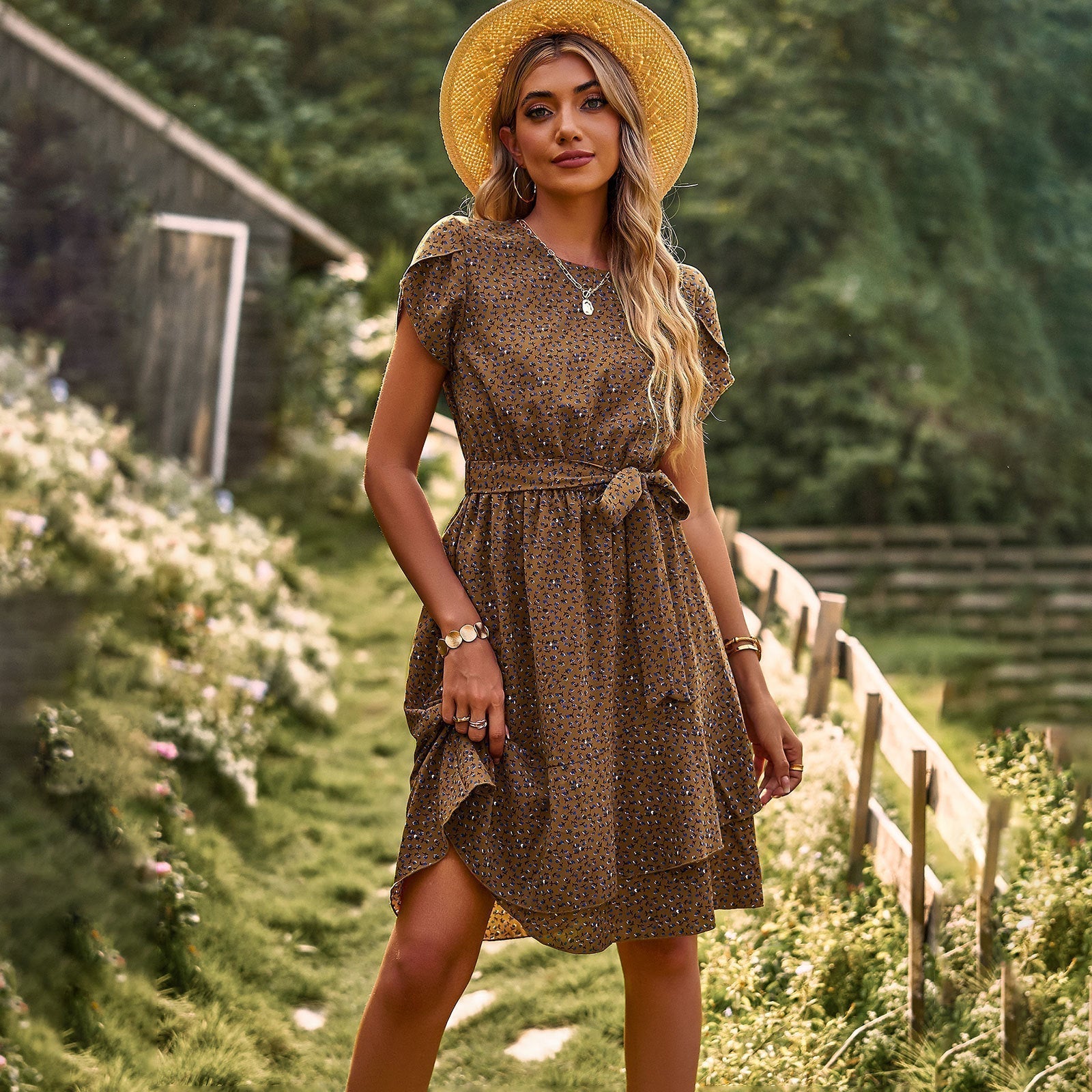 Annabel Robe d’Été Femme – Robe Fleurie Légère avec Décolleté en V, Ceinture à la Taille & Manches Courtes