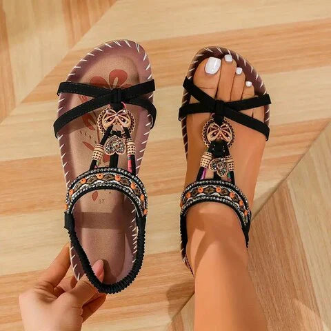 Sandali da donna Lainey - Eleganti sandali boho con suola piatta e look etnico naturale