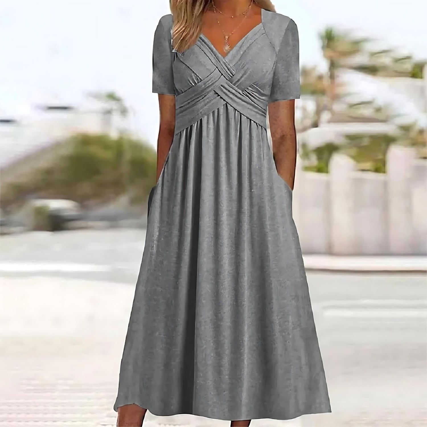 Abito midi da donna Queenie - Elegante abito estivo con scollo a V e maniche corte leggere