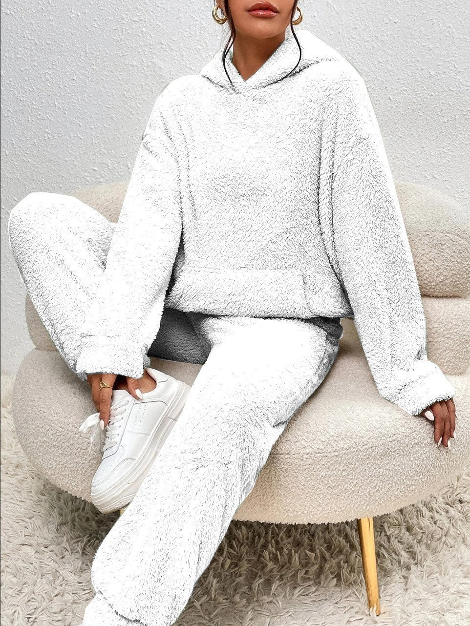 Lillie Ensemble Femme – Tenue d’Intérieur en Polaire Douce avec Hoodie & Jogging Confortables
