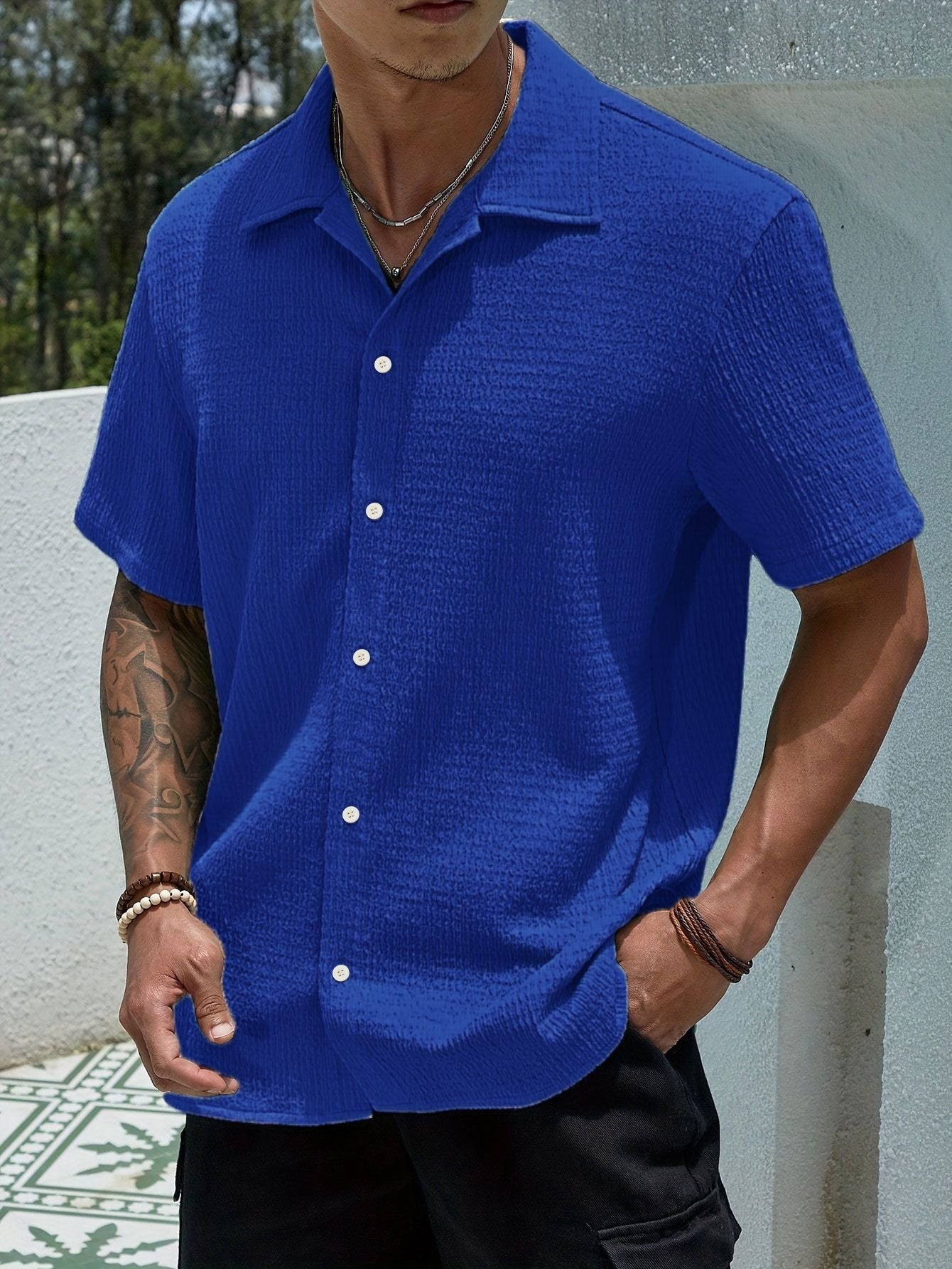 Camicia da uomo Marjhun: camicia testurizzata con bottoni, elegante e comoda, per un look casual