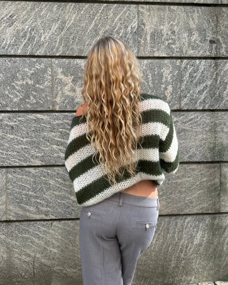Maglione lavorato a maglia da donna Louisa – Maglione oversize a righe in materiale morbido con un design alla moda